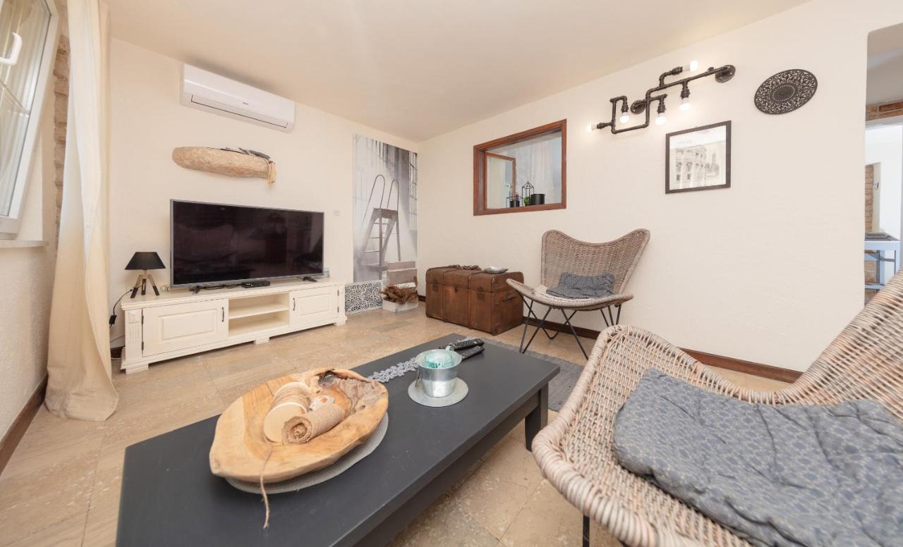 מדולין Casa Mia - Apartman Zara מראה חיצוני תמונה