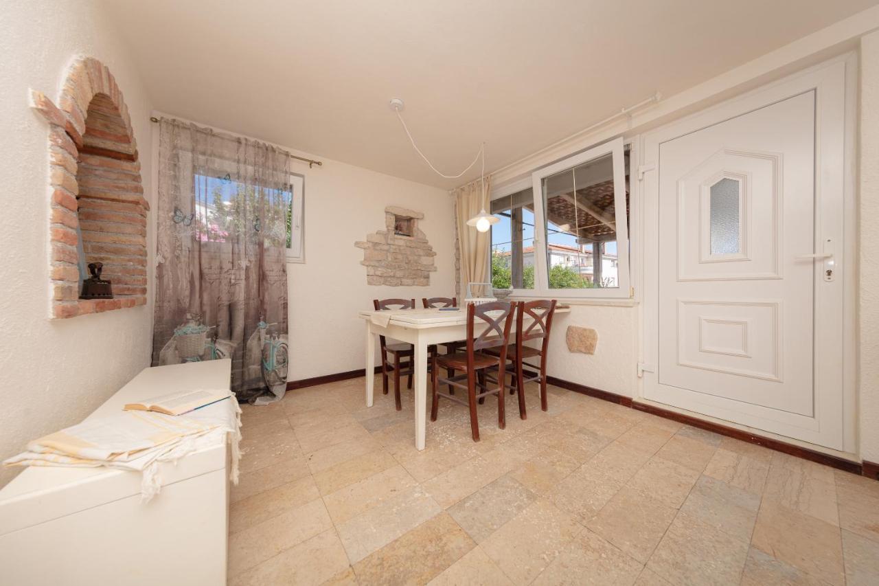 מדולין Casa Mia - Apartman Zara מראה חיצוני תמונה